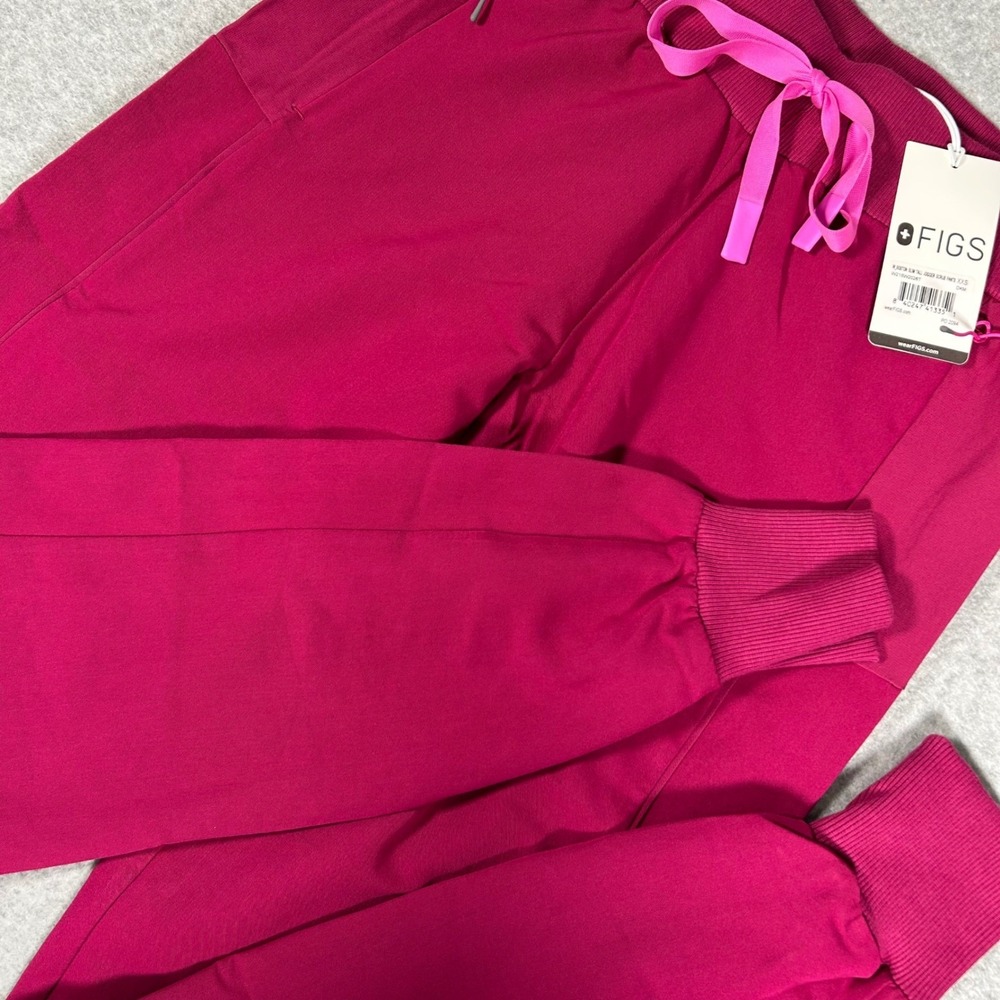 FIGS Boston Scrub Pants Womens XXS Tall Pink Slim Jogger‎ Technical NWT